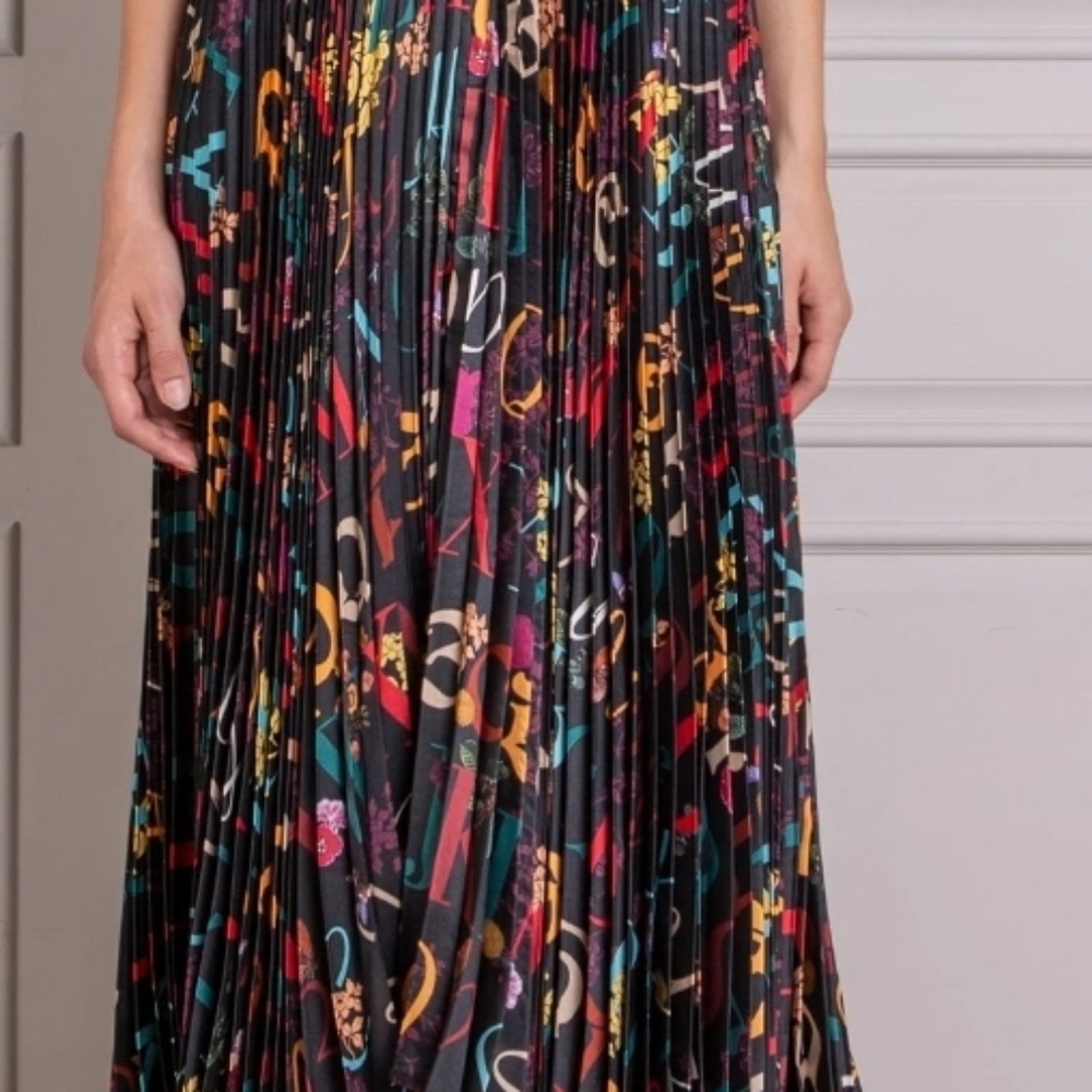 Pleated Skirt